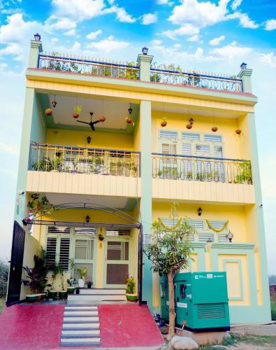 the gulmohar villa