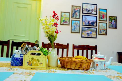 the gulmohar villa