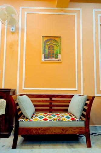 the gulmohar villa