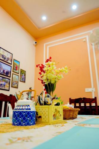 the gulmohar villa