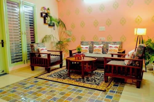 the gulmohar villa