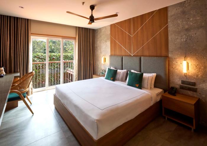 the passport hotel