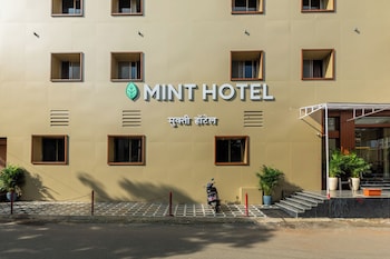 Hotel Mint,,2 star