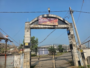 lama hotel