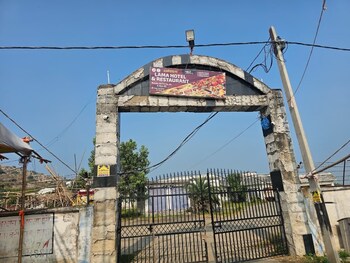 lama hotel
