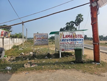lama hotel