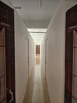 lama hotel
