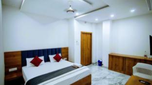hotel rajputana and restaurant