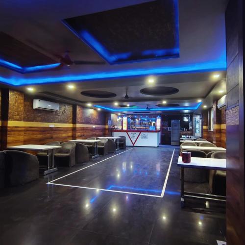 hotel rajputana and restaurant
