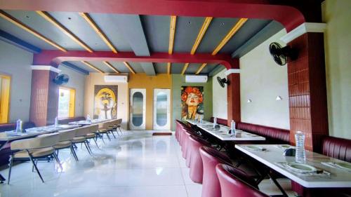 hotel rajputana and restaurant