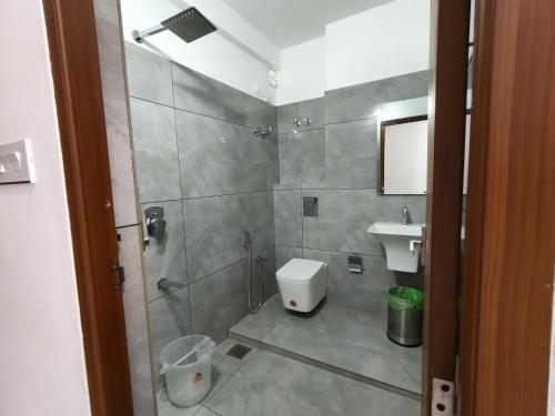 nirvanica retreat banasura dam