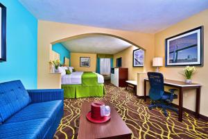 Best Western Savannah Airport Inn & Suites,Near Mighty Eighth Air Force Museum,3 star