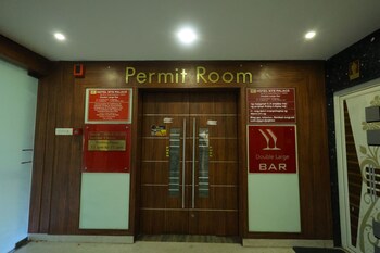 Breeze Palace,,2 star