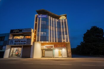 via kanak executive