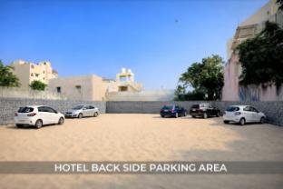 hotel matrushree near shree dwarkadhish temple