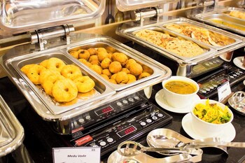 hotel matrushree near shree dwarkadhish temple