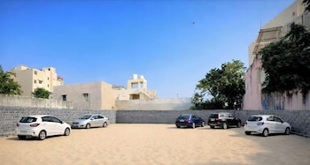 hotel matrushree near shree dwarkadhish temple