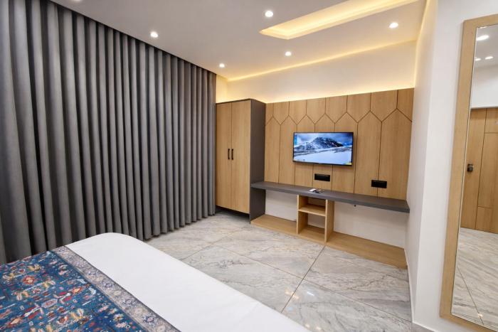 hotel matrushree near shree dwarkadhish temple