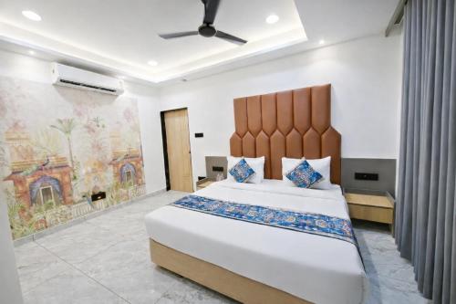 hotel matrushree near shree dwarkadhish temple