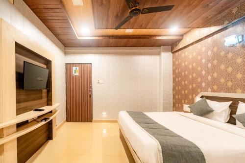 Balaji Excellency Resort,,2 star