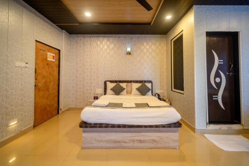 balaji excellency resort