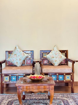 Virasat Haveli - A Heritage Boutique,,2 star