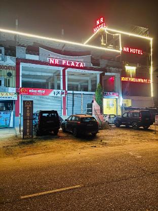 n r hotel