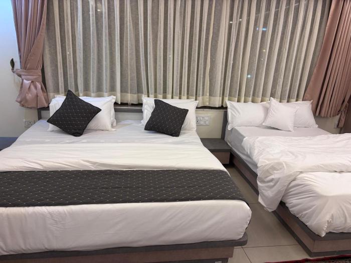 n r hotel