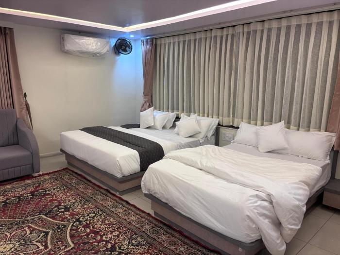 n r hotel