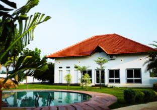 vanasiri resort by travent mug