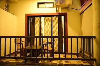 Sohen Beach Resort,,2 star