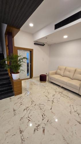 elite hotel karimnagar
