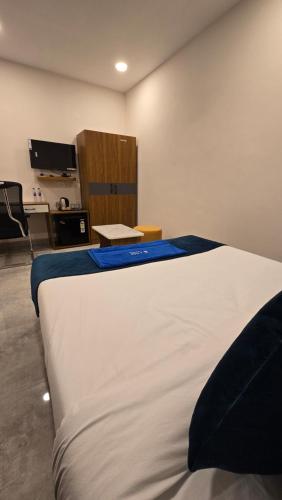 elite hotel karimnagar