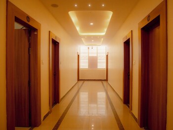 Hotel Venkteshwar,,2 star