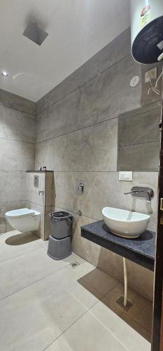 hotel sharanga