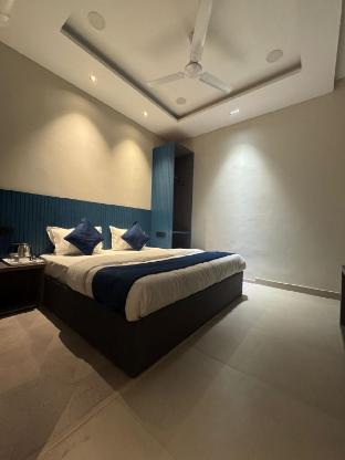 hotel aryan inn
