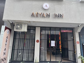 hotel aryan inn