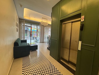 Hotel Aryan Inn,,2 star