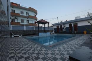 hotel the crystal