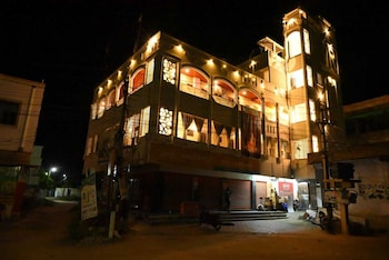 Bvr Dazzle Residency,,2 star