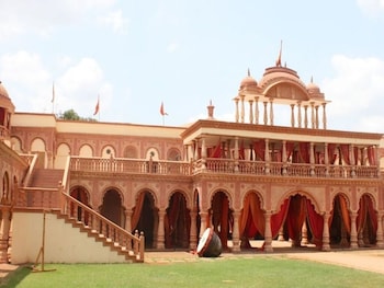 khalapur