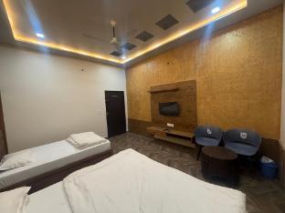shree radhe palace