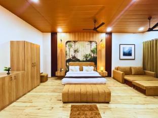 astoria lagoon resort