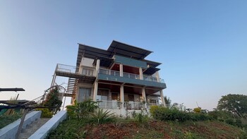 astoria lagoon resort