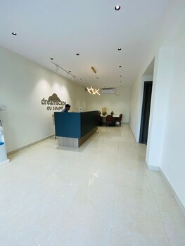 dreamscape hotel by fracspace ou colony