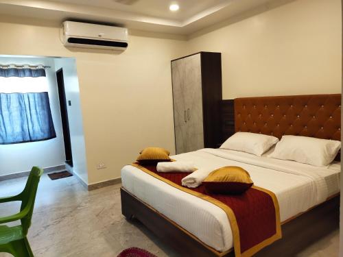 santhi residency