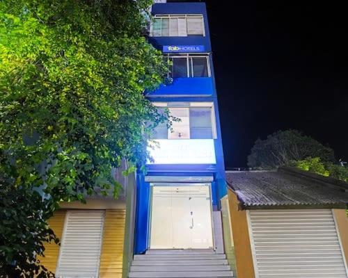 hotel nidhivan palace