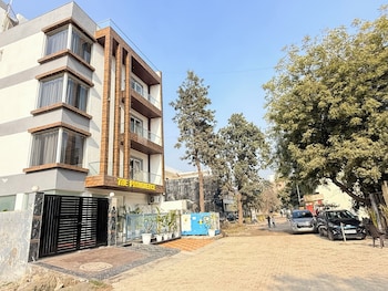 the prominence hotel greater noida