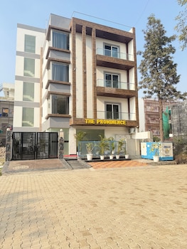the prominence hotel greater noida