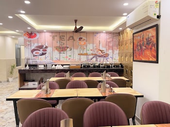 The Prominence Hotel Greater Noida,,3 star